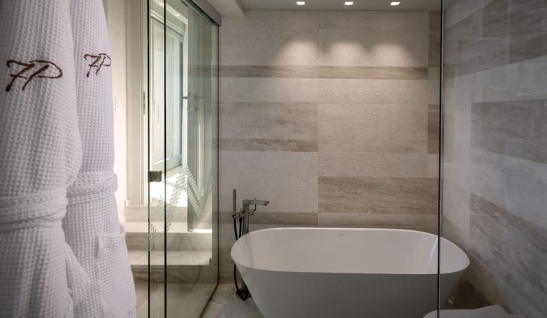 SARDH_Suite Sea View_Bathroom 2